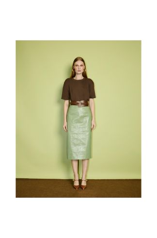 TSHIRT INSETA MARROM - PP