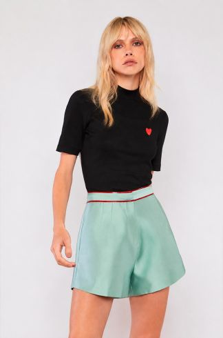 Blusa Malha Gola Alta Travessia Preto