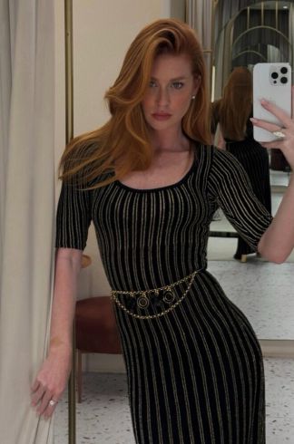 Vestido Midi em Tricot Lurex Casulo Abelha Dourado