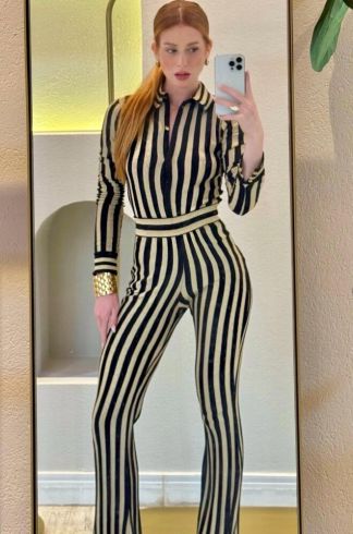 Calça Flare em Tricot Lurex Casulo Abelha Dourado