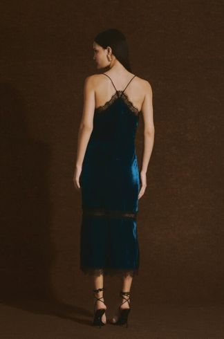 Vestido Midi em Veludo e Renda Casulo Antena Azul