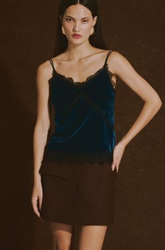 Blusa Alças Finas em Veludo e Renda Casulo Antena Azul