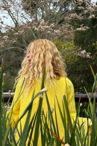 Blusa Plissada Mareh Ondas Amarela