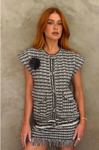 Colete Tricot Devaneio Et&eacute;reo Preto e Branco