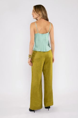 Regata com Detalhe em Renda Travessia Verde