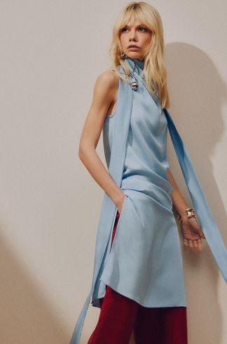Vestido Midi Gola Alta Travessia Azul Claro