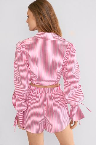 Camisa Cropped Listrada Light Vermelho Travessia