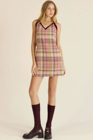 Vestido Curto Devaneio Turmalina Rosa